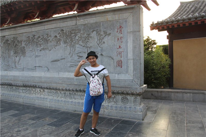 曹騰午 (2).JPG