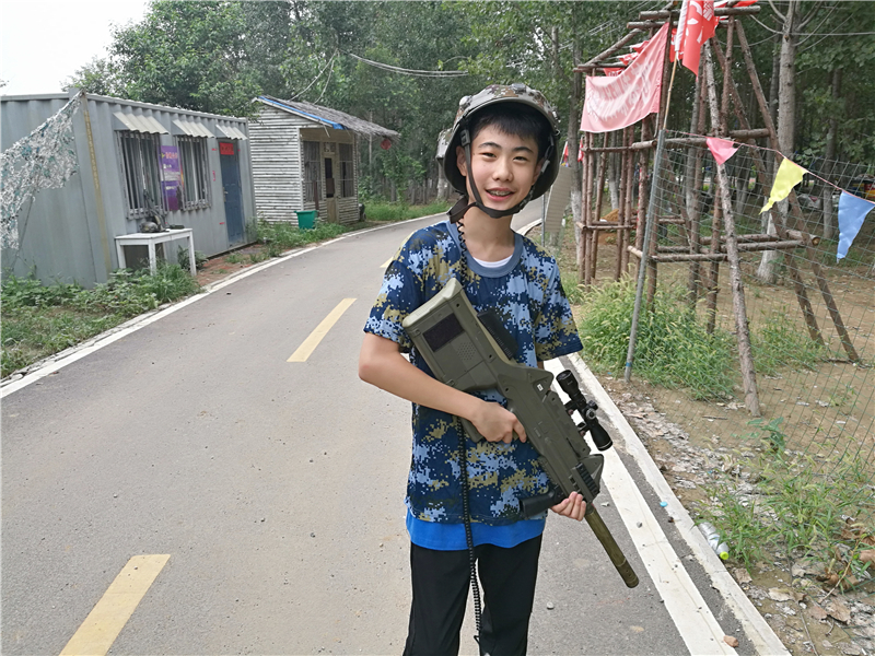 張洪銘.jpg